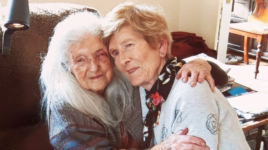 81 évesen találkozott először 103 éves édesanyjával egy nő! - Így sikerült megtalálnia több mint 60 évnyi keresés után