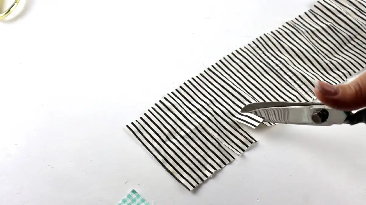 barkácsolás, csináld magad, csiszolópapír, DIY, életmód, élezés, galéria, háztartás, olló, olló élezése, szabás, tippek, trükkök, tű, újrahasznosítás, üveg, varrás, varrónő